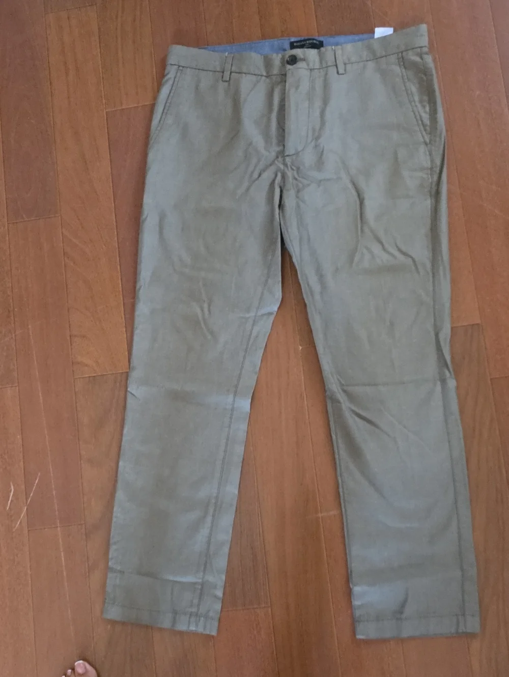 Banana Republic Olive Green Men's Chinos